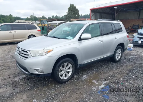 2011 Toyota Highlander from USA, damaged, VIN 5TDZA3EH9BS008313